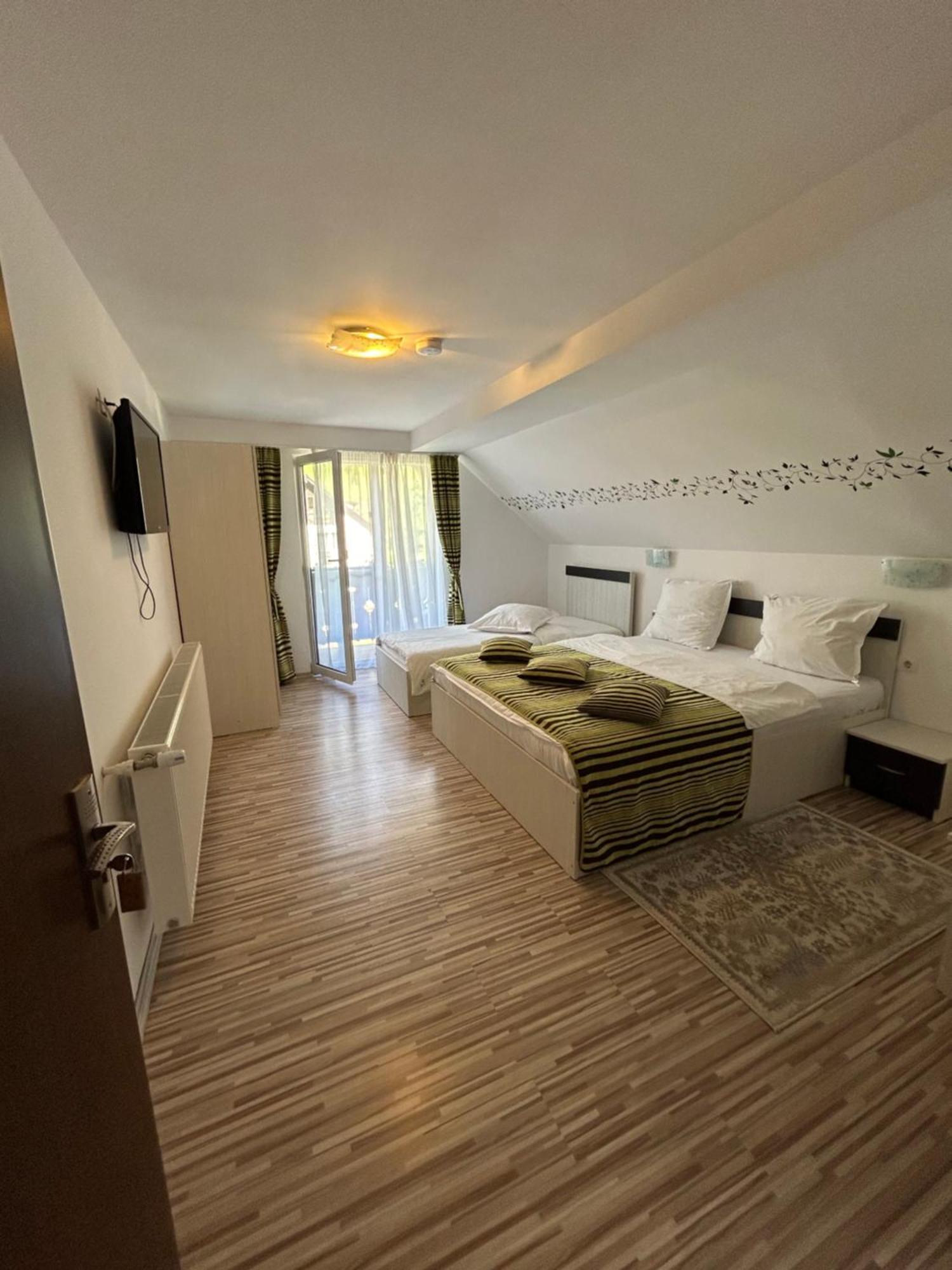 Hotel Casa Mia Moeciu De Sus Zewnętrze zdjęcie