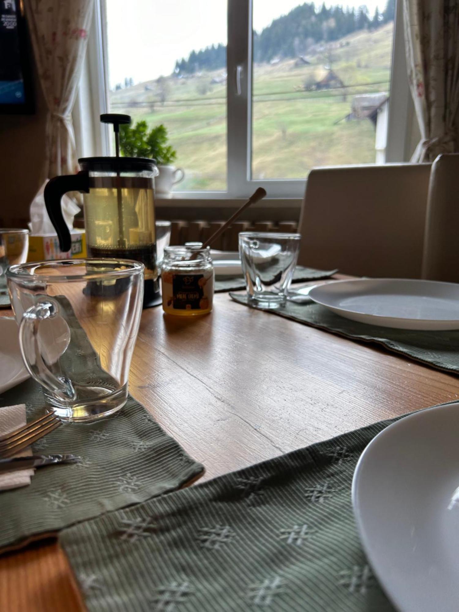 Hotel Casa Mia Moeciu De Sus Zewnętrze zdjęcie