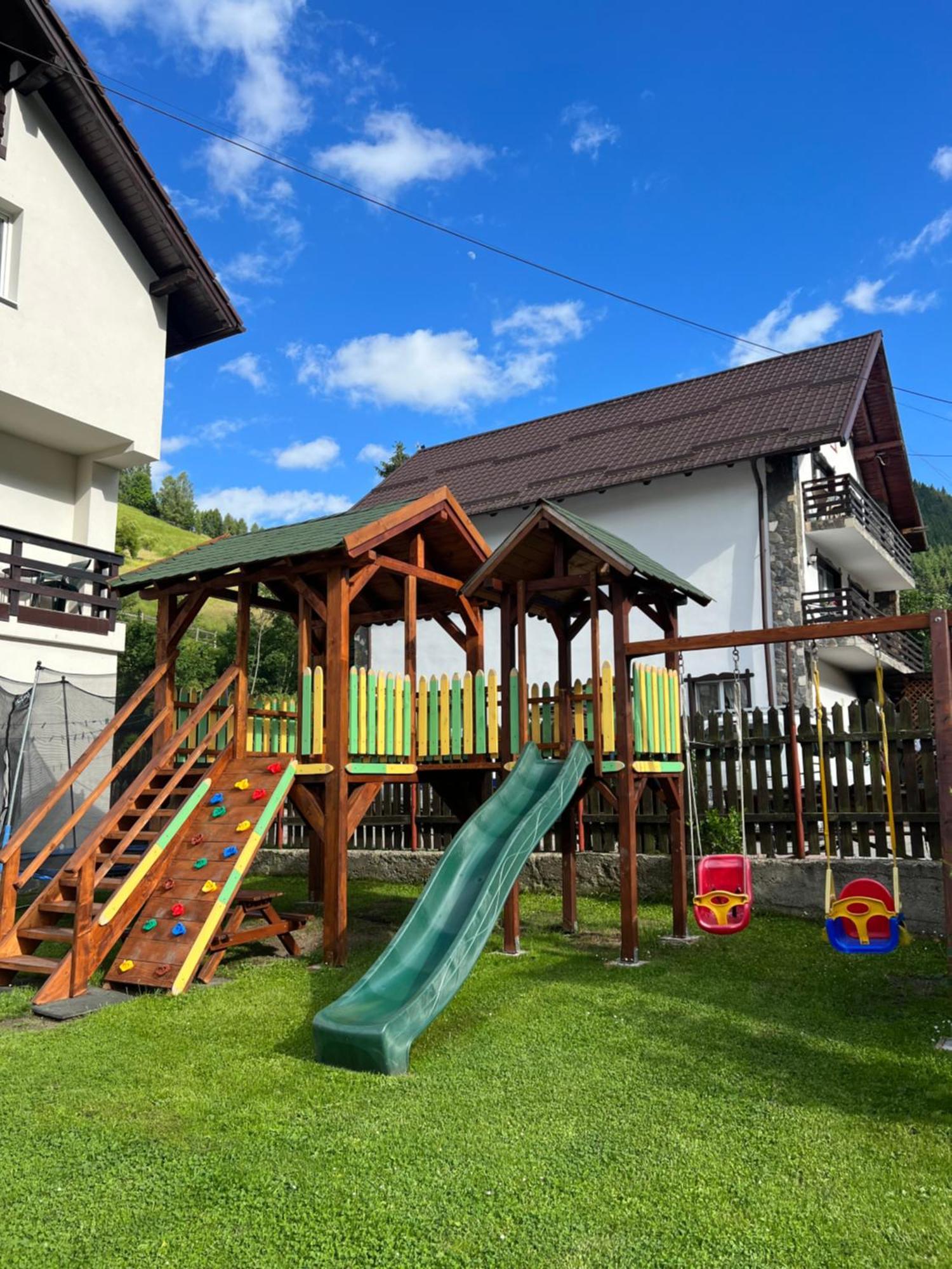 Hotel Casa Mia Moeciu De Sus Zewnętrze zdjęcie